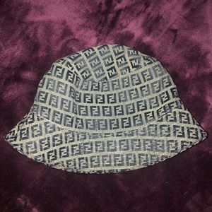 FENDI Bucket Hat